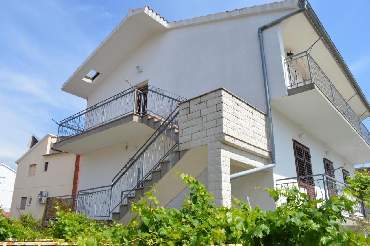 Goga Apartments Primosten Exterior photo
